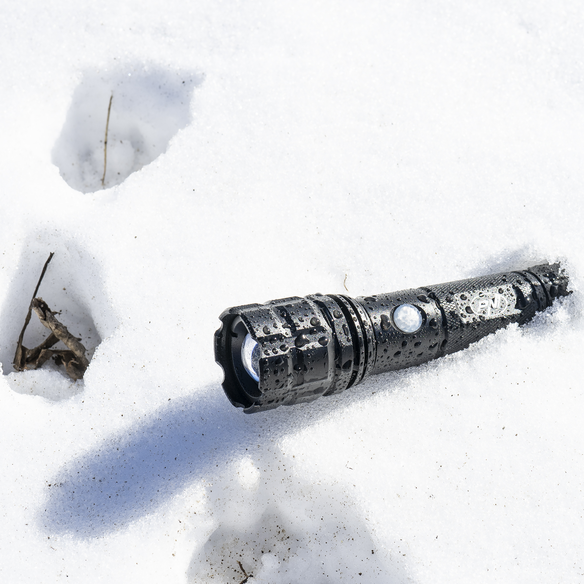 Aluminium-Taschenlampe PNI Adventure F10 8 Aluminium-Taschenlampe PNI Adventure F10 – Bild 8